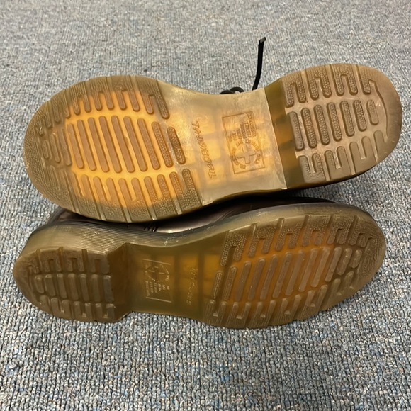 Doc Marten boots. Air Wair. Size 7 - Picture 3 of 11